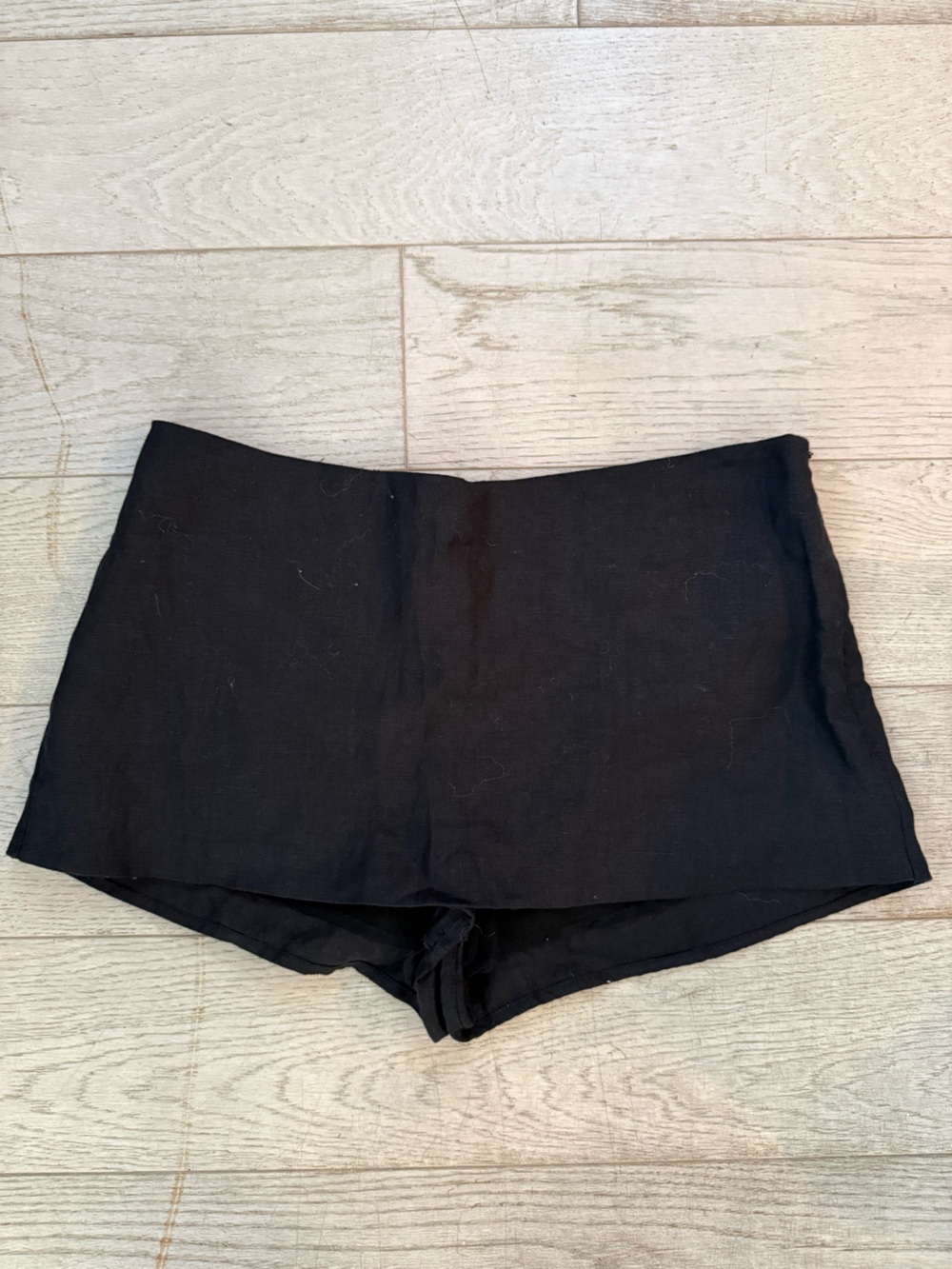 Reformation Mia Low Waist Linen Skort